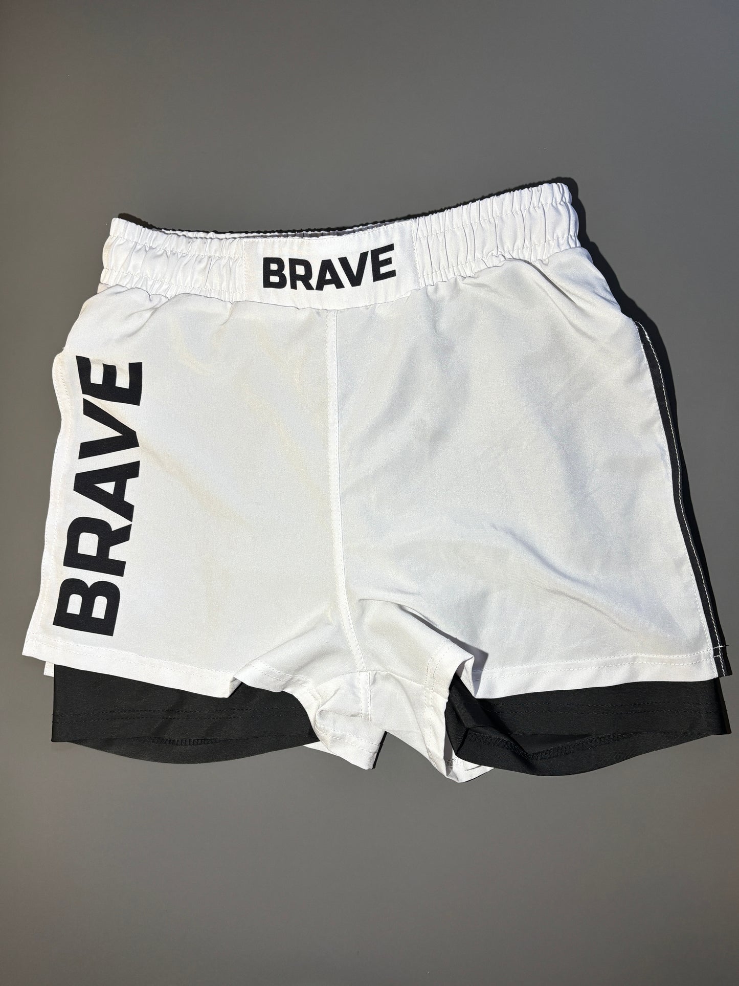 BRAVE Hybrid Pro Shorts WHITE