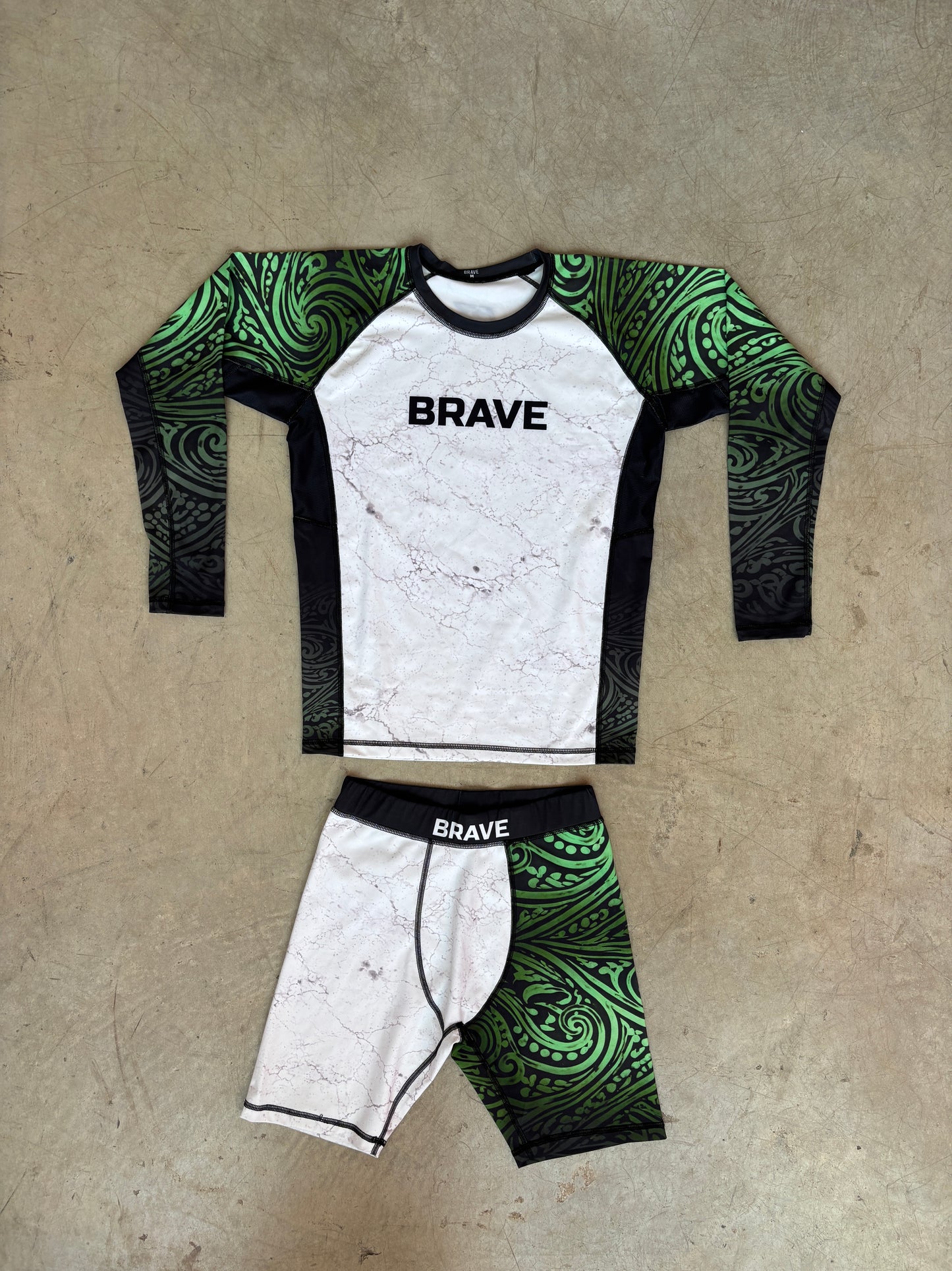 BRAVE Tropical Malla de Compresión