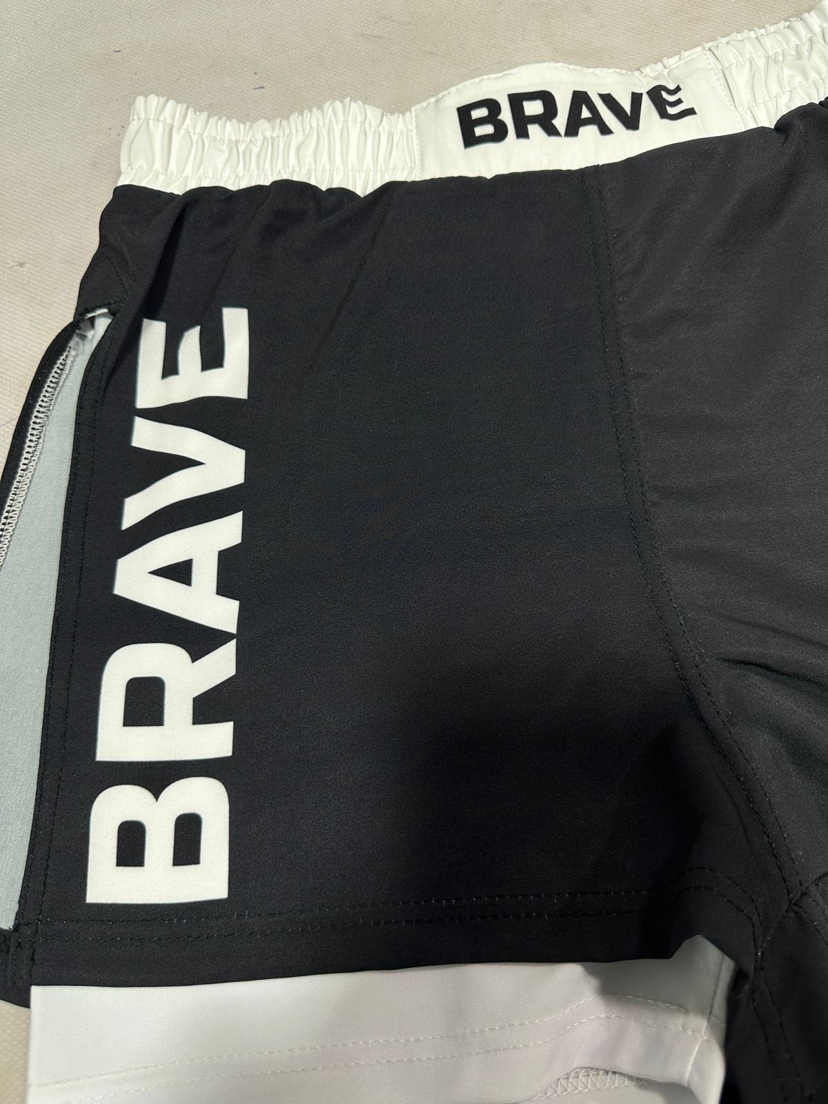 BRAVE Hybrid Pro Shorts BLACK