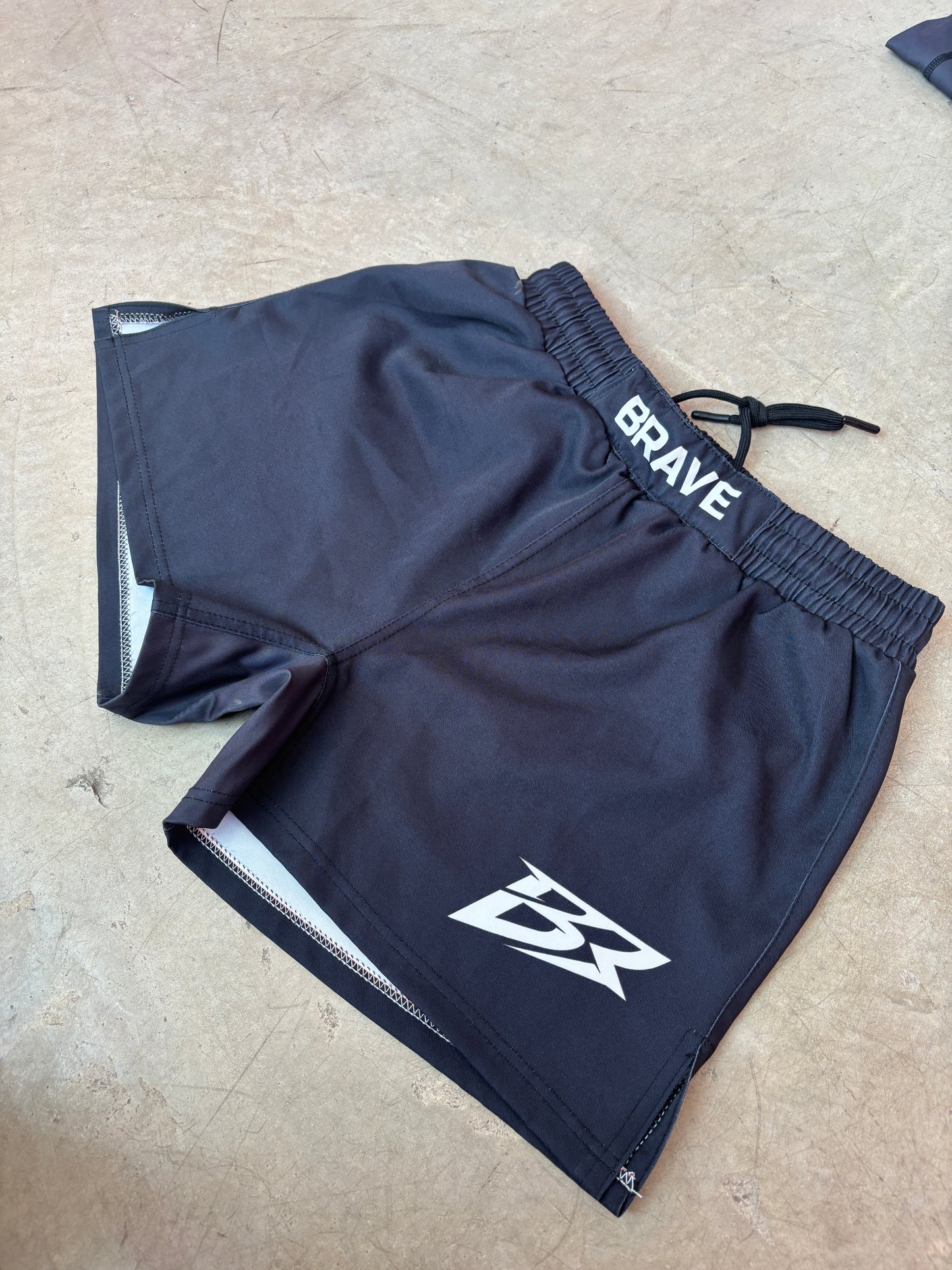 BRAVE Sombra Short Martial Arts