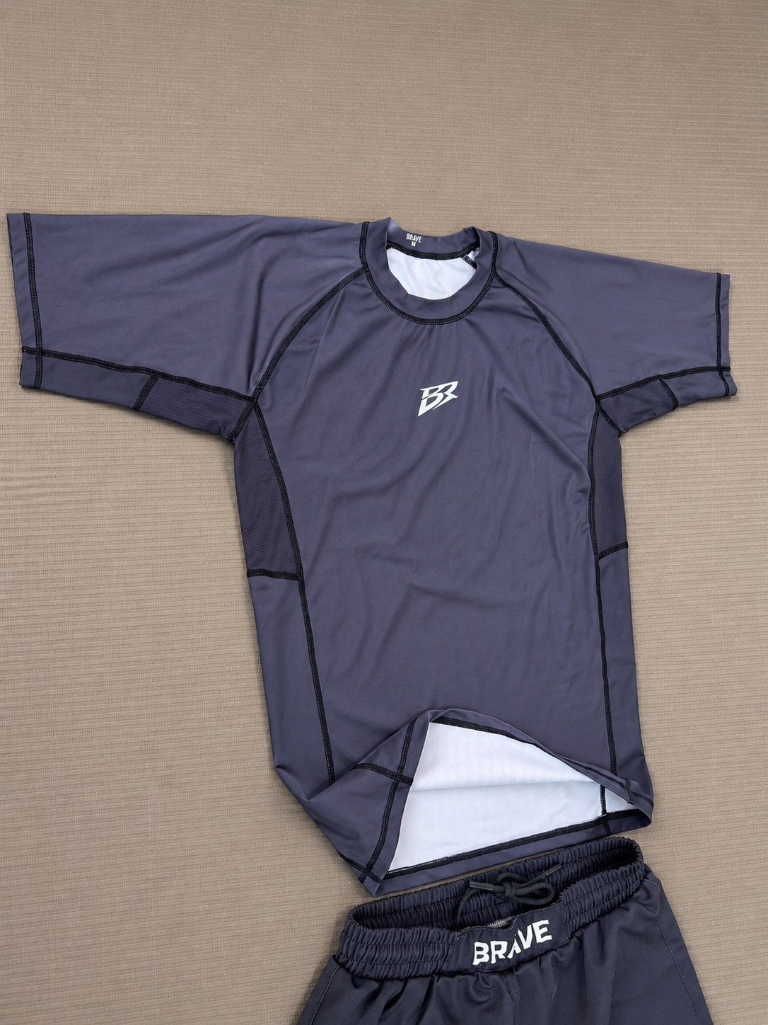 BRAVE Sombra Camiseta Técnica